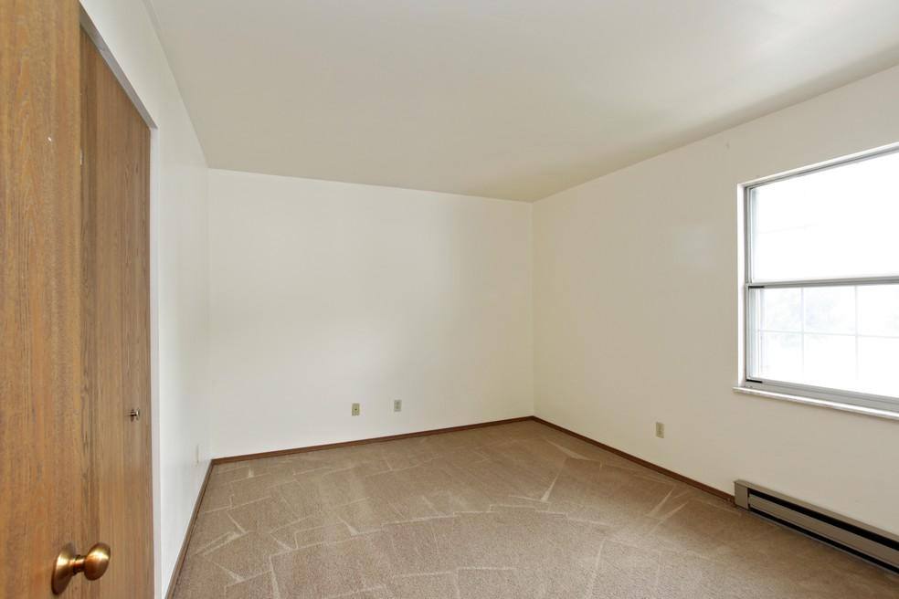 House for rent at 110 W Park St, Elwood, IL 60421