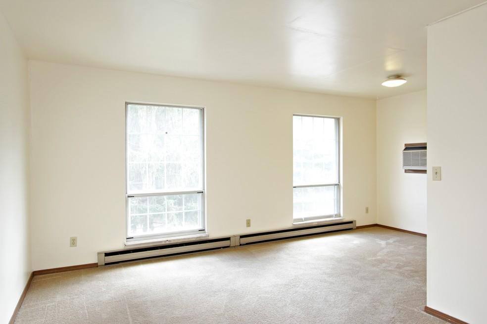 House for rent at 110 W Park St, Elwood, IL 60421