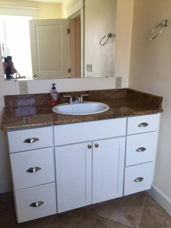 House for rent at 663 S 11th St, Coos Bay, OR 97420