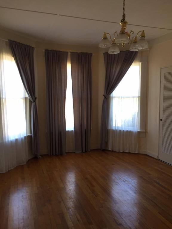 House for rent at 663 S 11th St, Coos Bay, OR 97420
