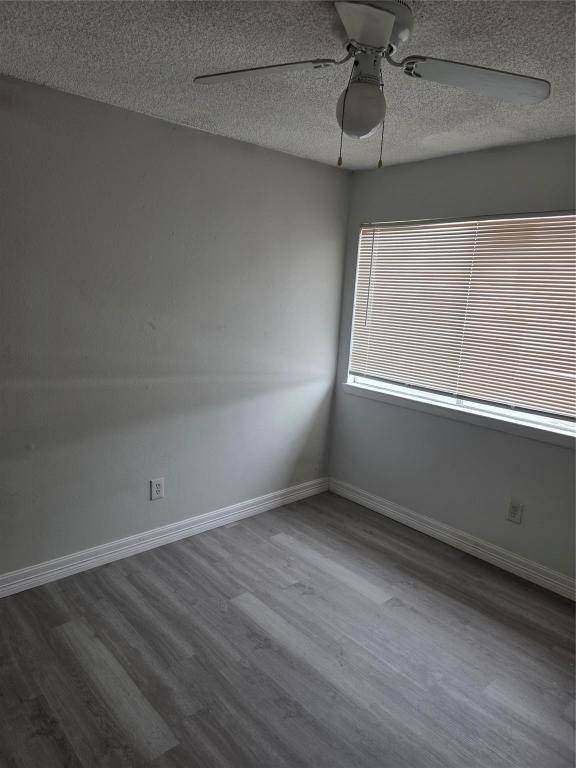 Townhouse for rent at 10343 Huntington Place Dr, Houston, TX 77099