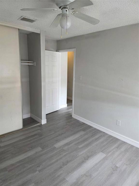 Townhouse for rent at 10343 Huntington Place Dr, Houston, TX 77099