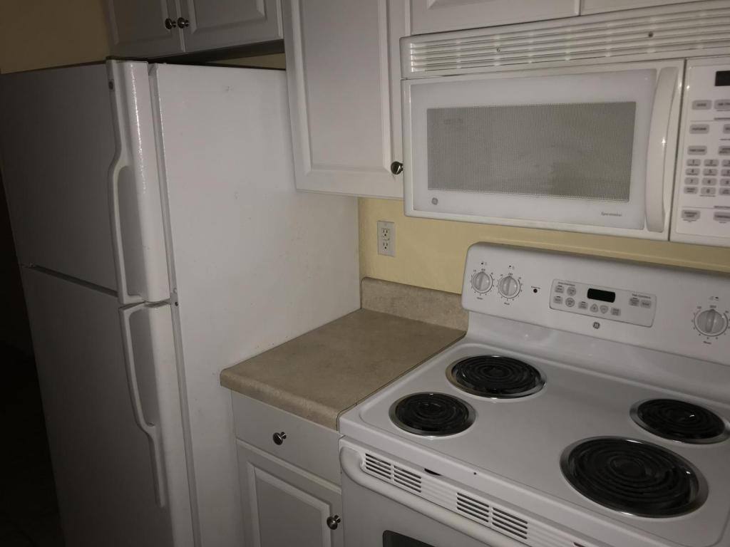 Apartment for rent at 2704 2nd St #16, Indian Rocks Beach, FL 33785