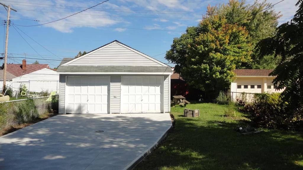House for rent at 3330 Fortune Ave, Cleveland, OH 44129
