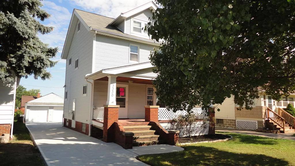 House for rent at 3330 Fortune Ave, Cleveland, OH 44129