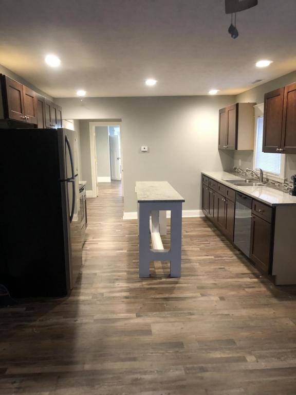 Apartment for rent at 755 S Ave #2, Springfield, MO 65806