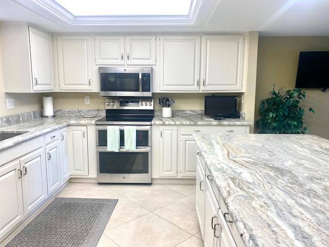 Condo for rent at 4612 Flagship Dr #403, Fort Myers, FL 33919