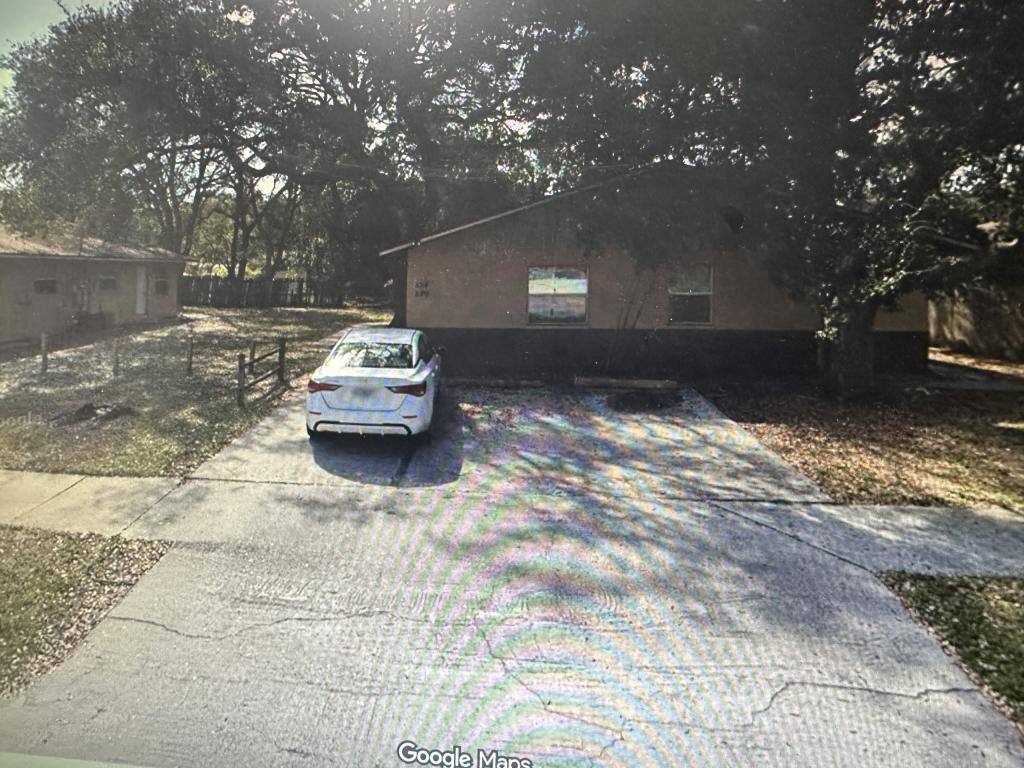 House for rent at 825 Lyndhurst St, Dunedin, FL 34698