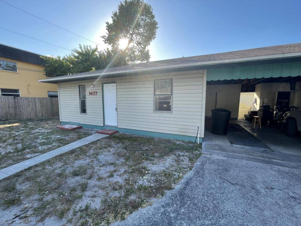 Apartment for rent at 1477 Pierce St, Clearwater, FL 33755