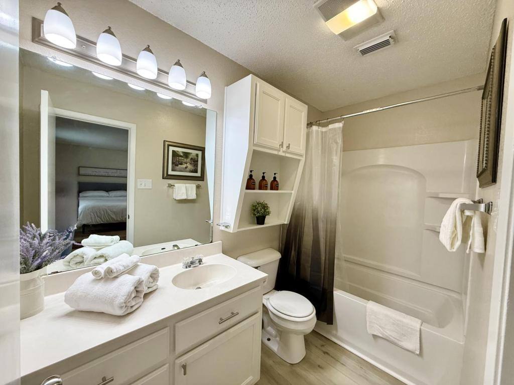 Apartment for rent at 1606 Bagby Ave #A, Waco, TX 76706