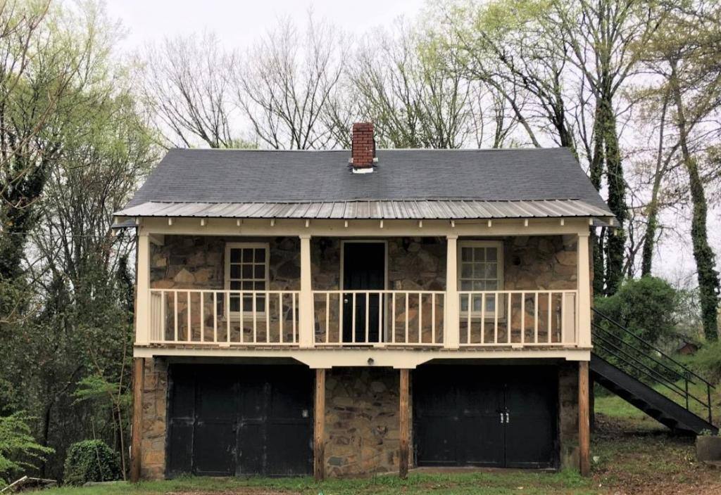 House for rent at 11 1 2 Davis St, Rome, GA 30161