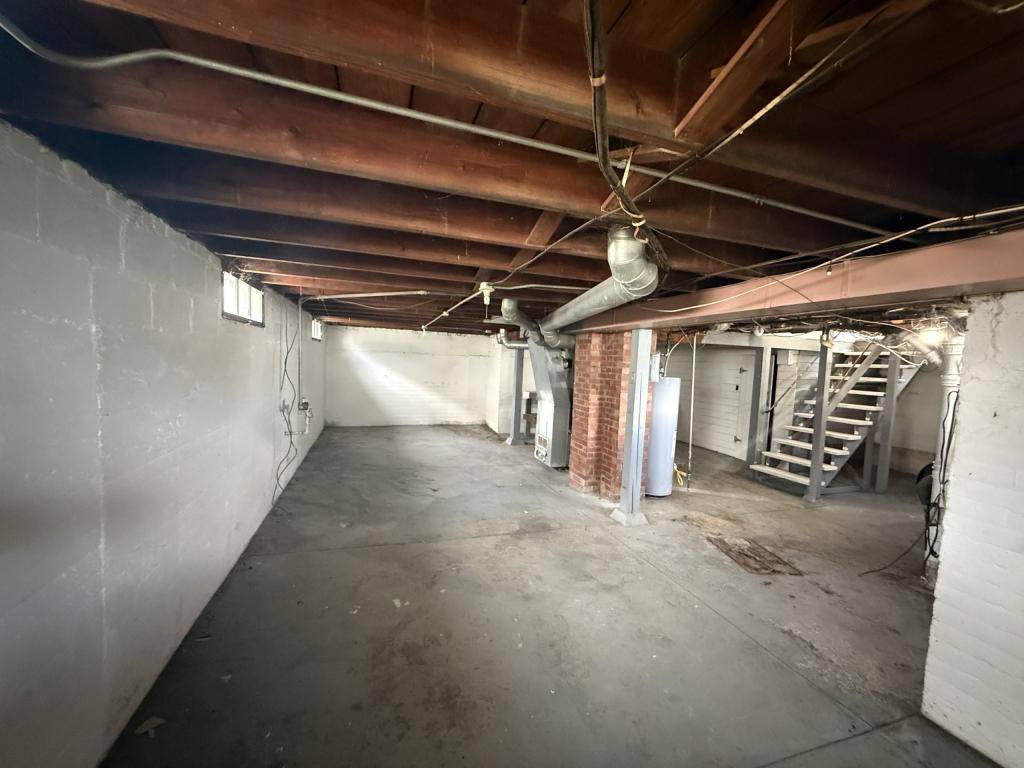 House for rent at 510 E Pierson Ave, Decatur, IL 62526