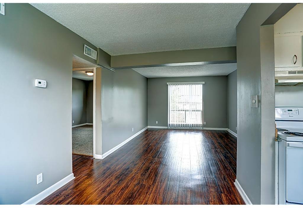 Townhouse for rent at 501 Laurel Dr NW, Huntsville, AL 35811