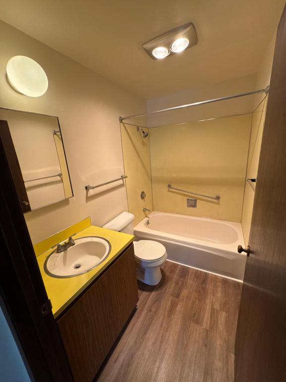 Apartment for rent at 210 B St, Blaine, WA 98230