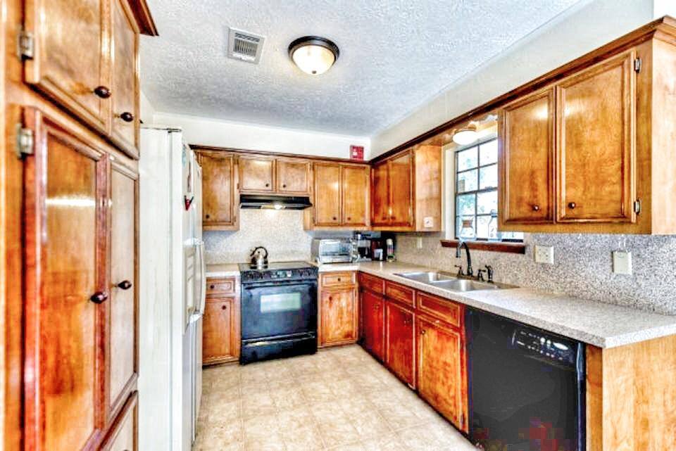 House for rent at 2915 Forestwood, Bryan, TX 77801