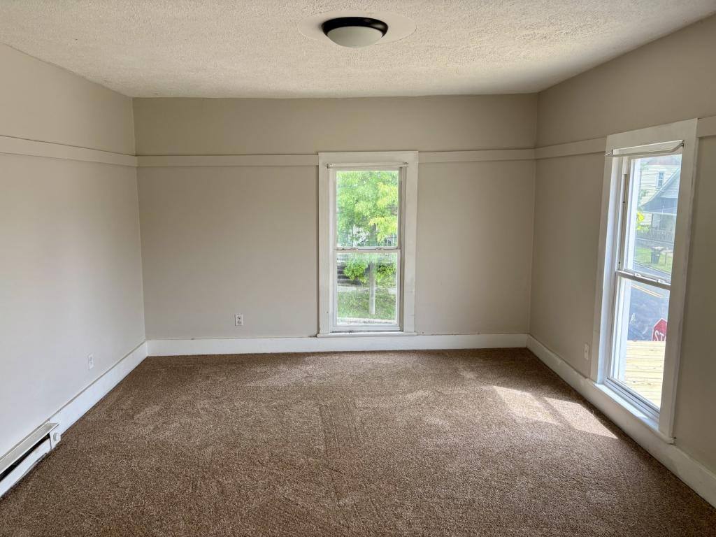 Apartment for rent at 299 N Market St, Shreve, OH 44676