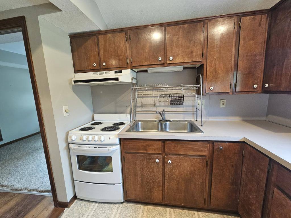 Apartment for rent at 847 S Cedar, Ottawa, KS 66067