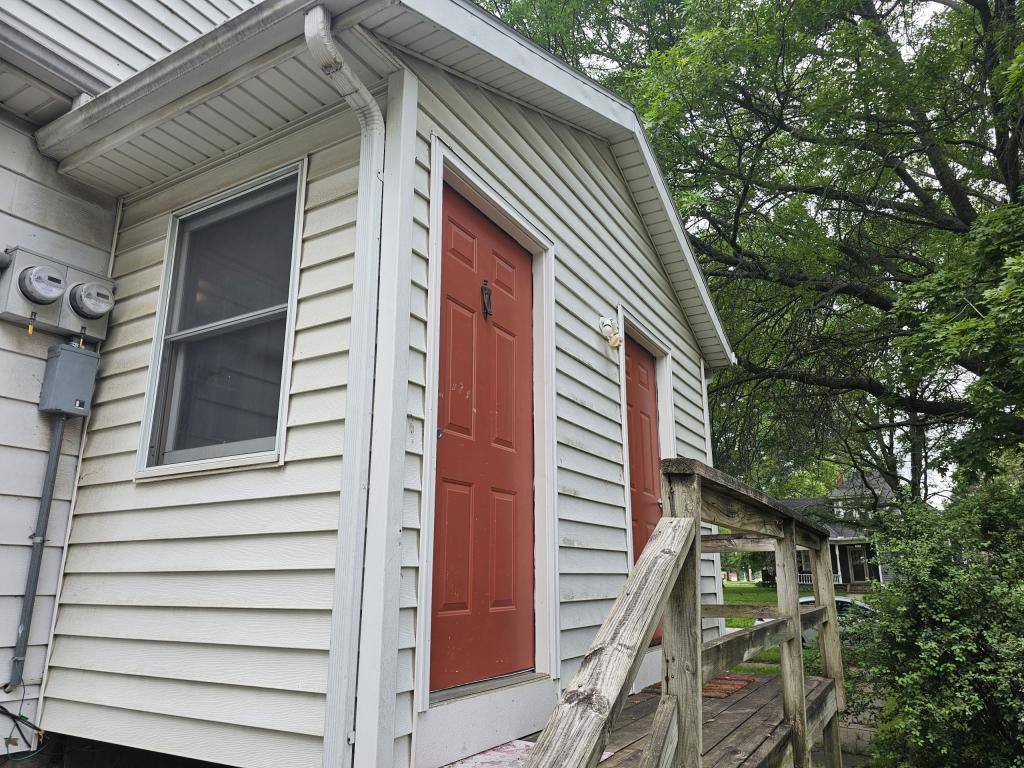 Apartment for rent at 847 S Cedar, Ottawa, KS 66067