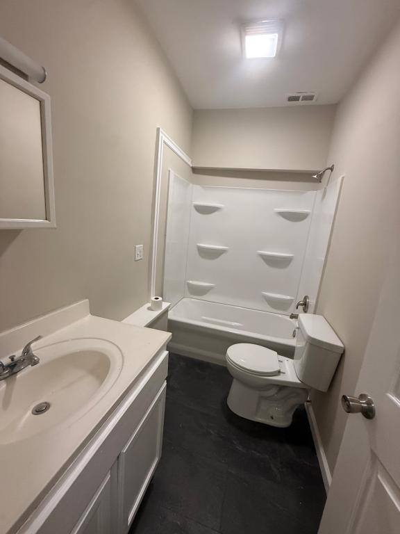 House for rent at 335 1 2 Washington Ave, Lancaster, OH 43130