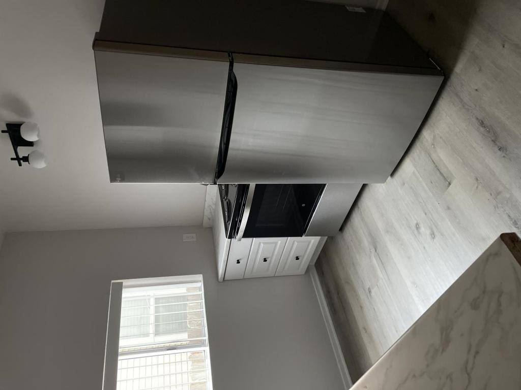 Apartment for rent at 236 W 14th St, San Pedro, CA 90731