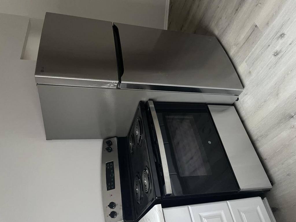 Apartment for rent at 236 W 14th St, San Pedro, CA 90731