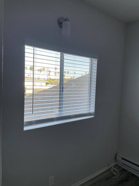 Apartment for rent at 236 W 14th St, San Pedro, CA 90731