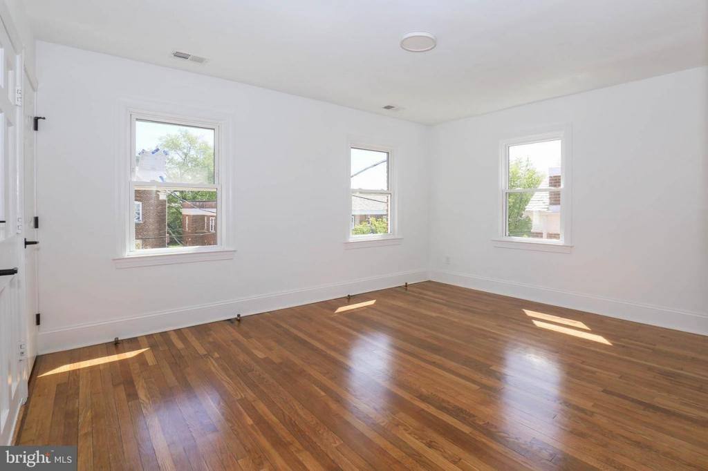 Apartment for rent at 4012 8th St NE, Washington, DC 20017