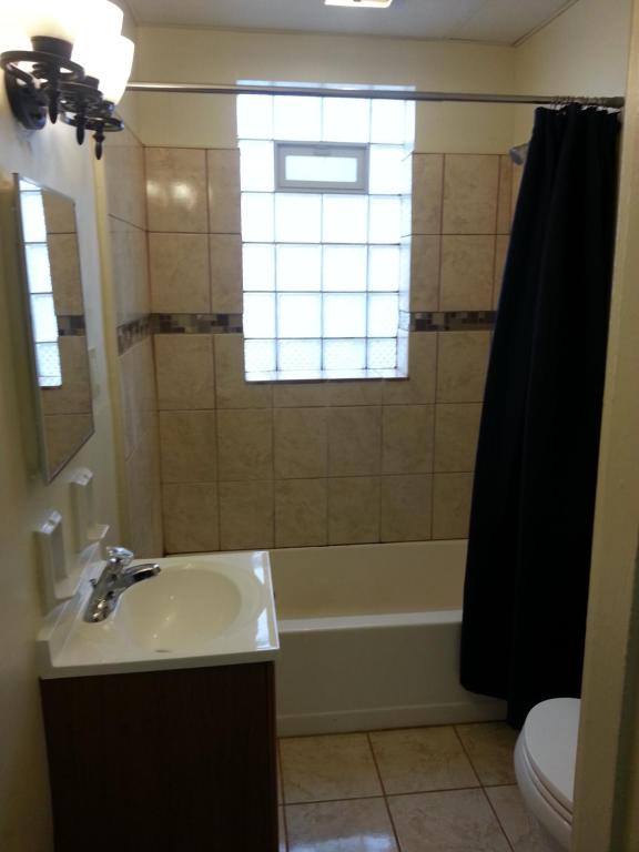 Apartment for rent at 341 Kenmont Ave #2, Pittsburgh, PA 15216