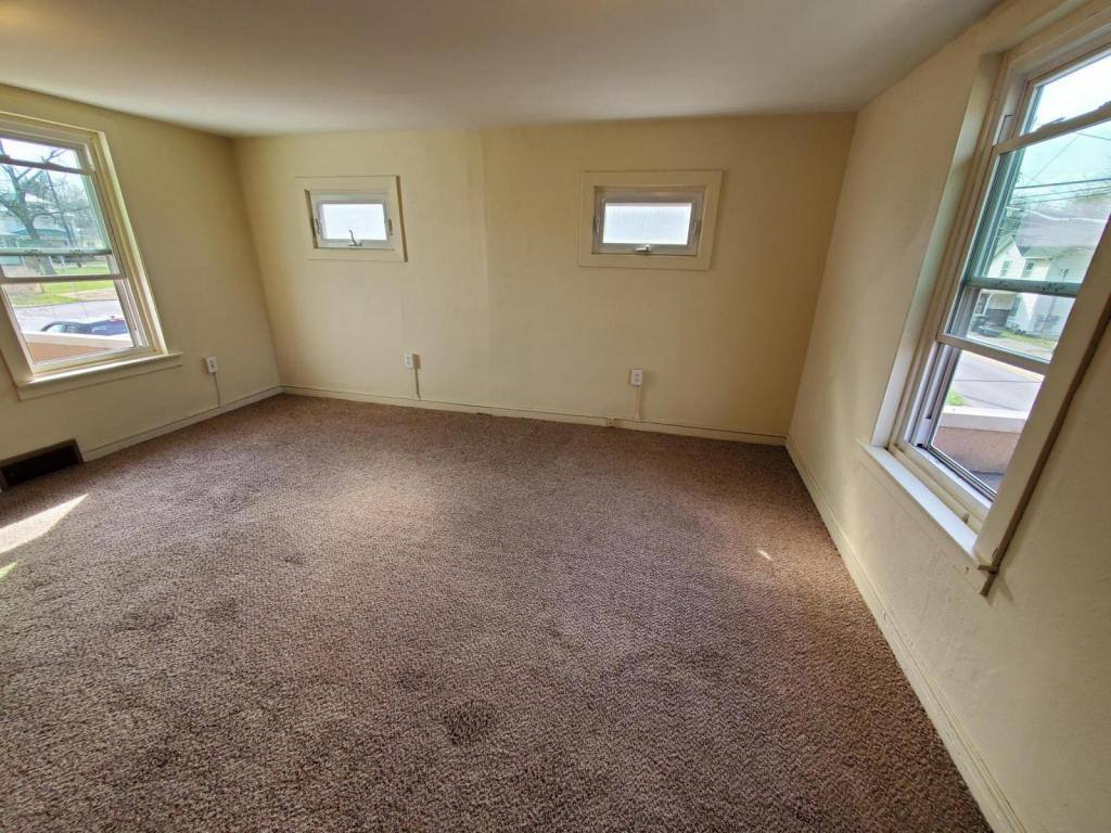 House for rent at 2300 Leechburg Rd #3, Pittsburgh, PA 15235