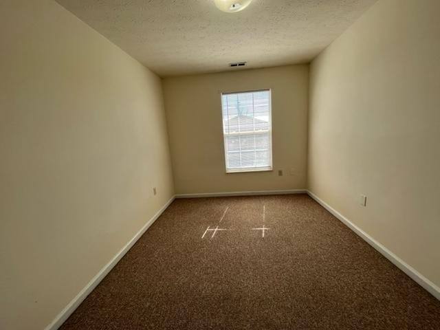 Apartment for rent at 620 15th St #17, Huntington, WV 25701