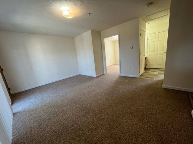 Apartment for rent at 620 15th St #17, Huntington, WV 25701