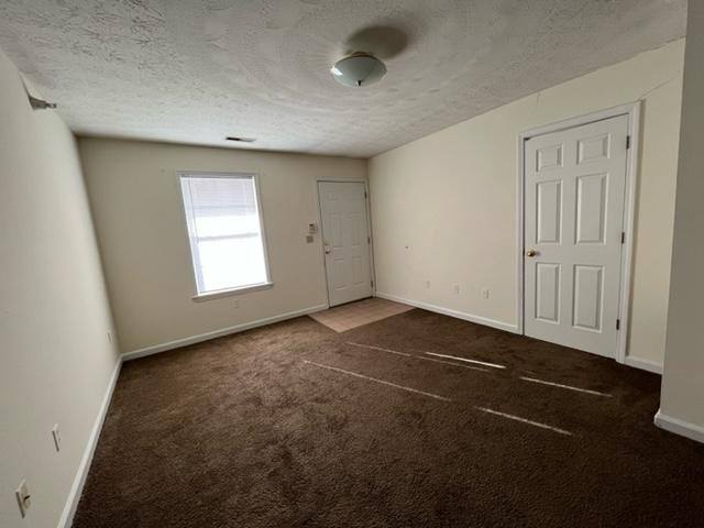 Apartment for rent at 1510 7th Ave #12, Huntington, WV 25701