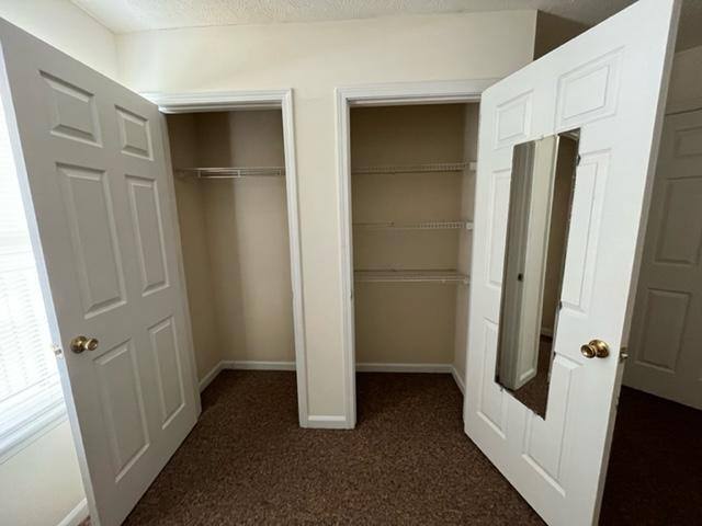 Apartment for rent at 1510 7th Ave #14, Huntington, WV 25701