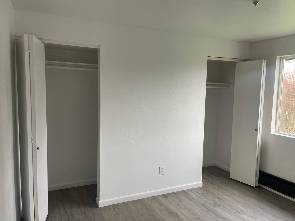 House for rent at 8123-B 110th St E, Puyallup, WA 98373