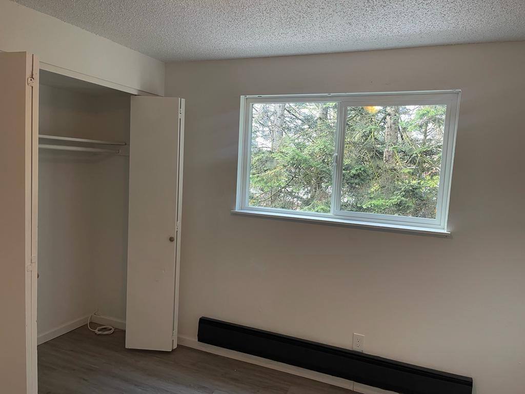 House for rent at 8123-B 110th St E, Puyallup, WA 98373