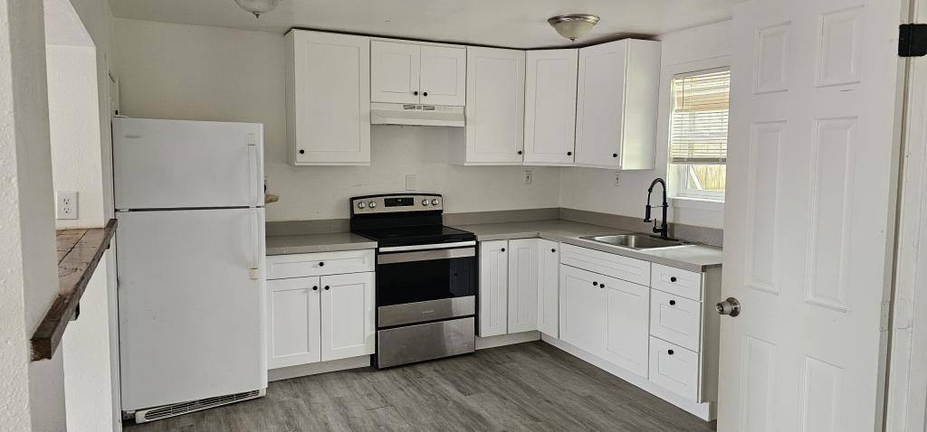 House for rent at 8120-B 110th St E, Puyallup, WA 98373