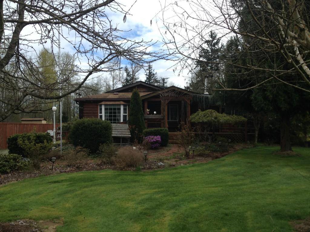 House for rent at 11715-A Waller Rd E, Tacoma, WA 98446