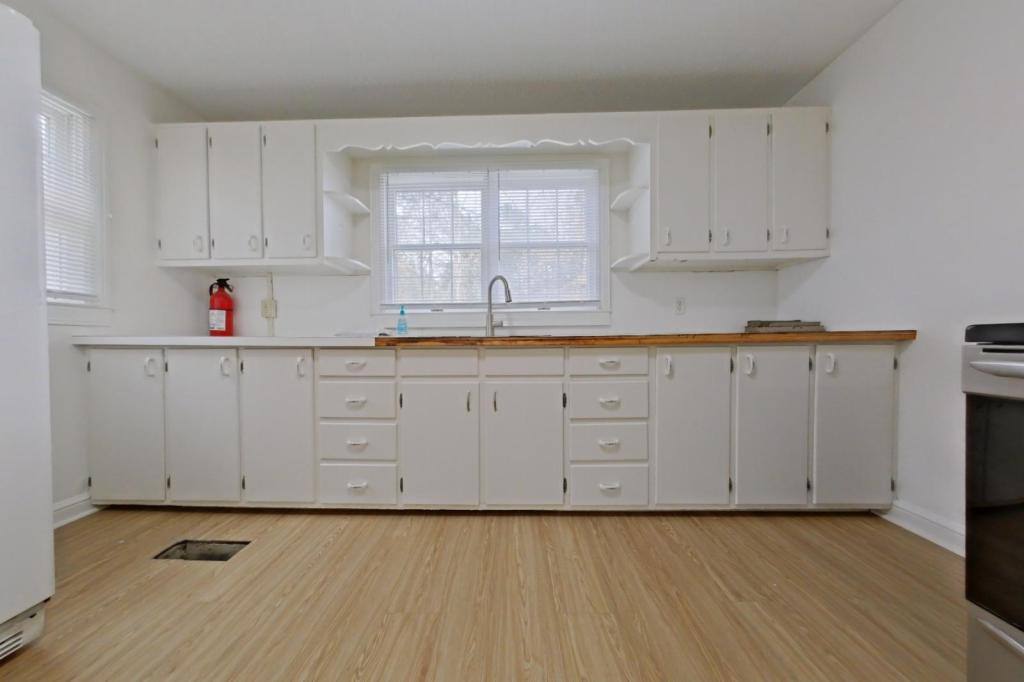 House for rent at 3617 Old Greensboro Rd, Thomasville, NC 27360