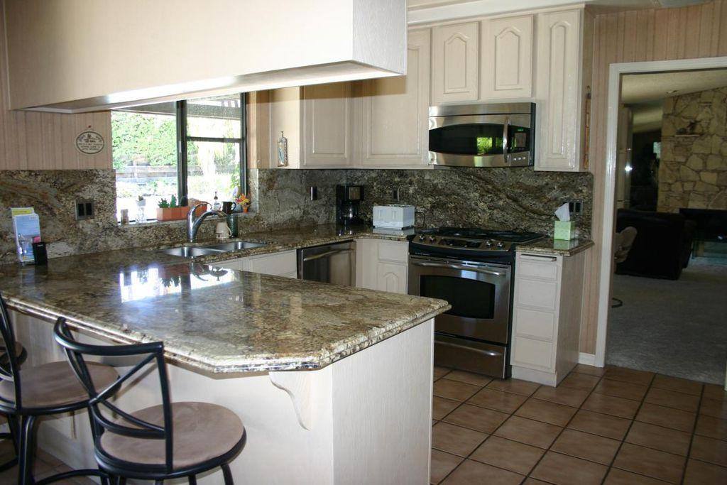 House for rent at 3177 E Cajon Circle, Palm Springs, CA 92264