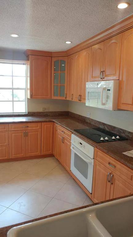 House for rent at 11480 Tara Dr, Fort Lauderdale, FL 33325