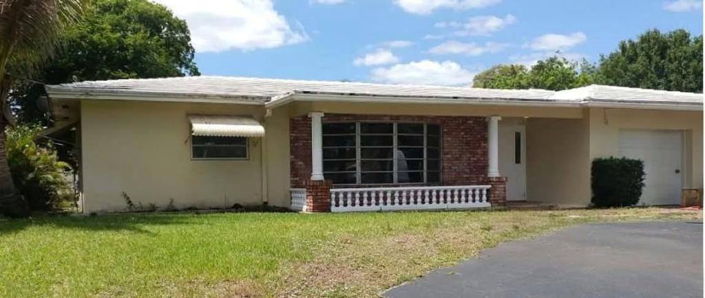 House for rent at 11480 Tara Dr, Fort Lauderdale, FL 33325