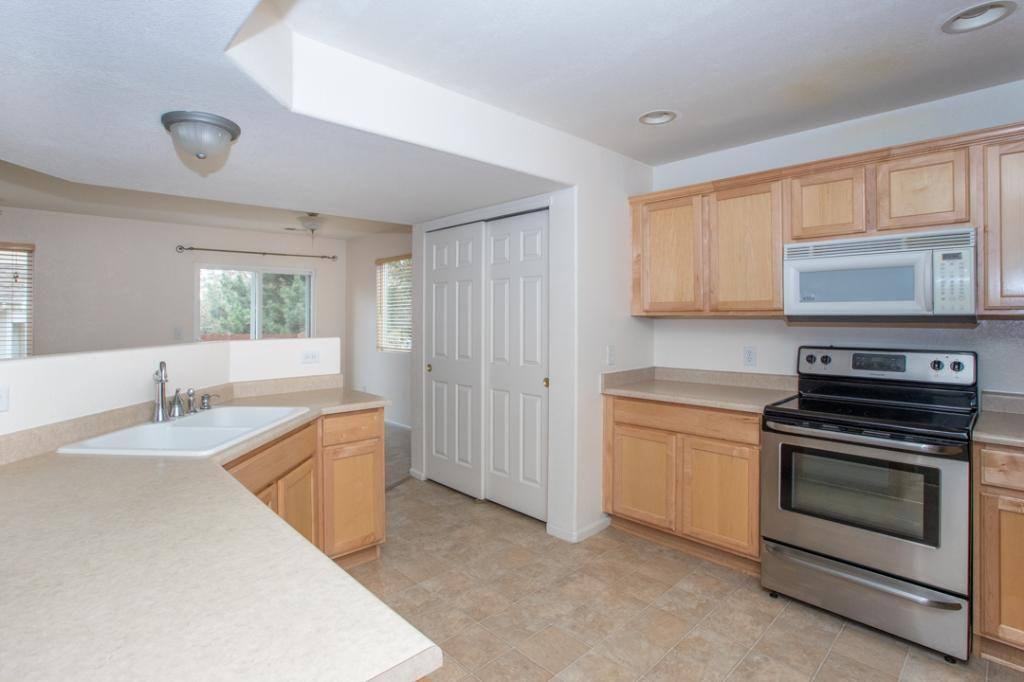 Townhouse for rent at 6803 Autumn Ridge #1, Fort Collins, CO 80525