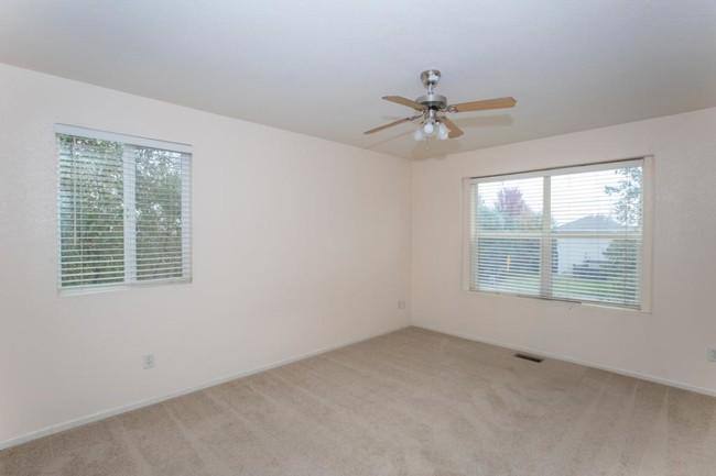 Townhouse for rent at 6803 Autumn Ridge #1, Fort Collins, CO 80525