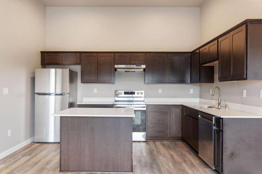 Townhouse for rent at 303 E Broadway Ave, Montesano, WA 98563