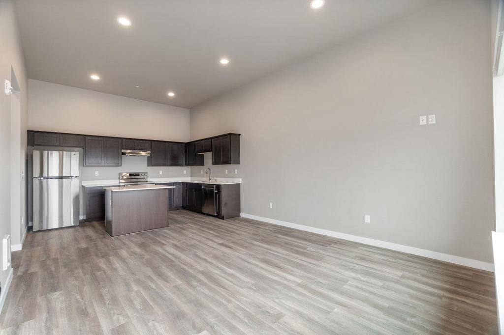 Townhouse for rent at 303 E Broadway Ave, Montesano, WA 98563