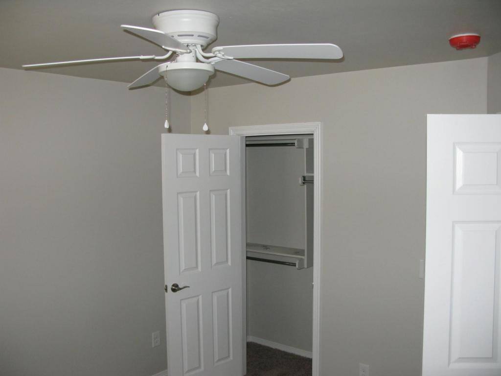 House for rent at 11719 Surrey Hills Blvd, Yukon, OK 73099