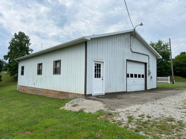 House for rent at 2712 Rakes Rd, Rocky Mount, VA 24151