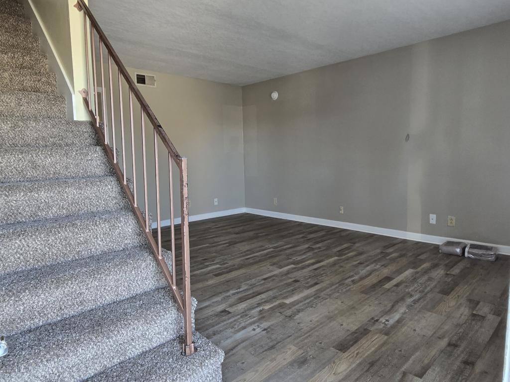 Apartment for rent at 377 Peabody Dr #4, Clarksville, TN 37042