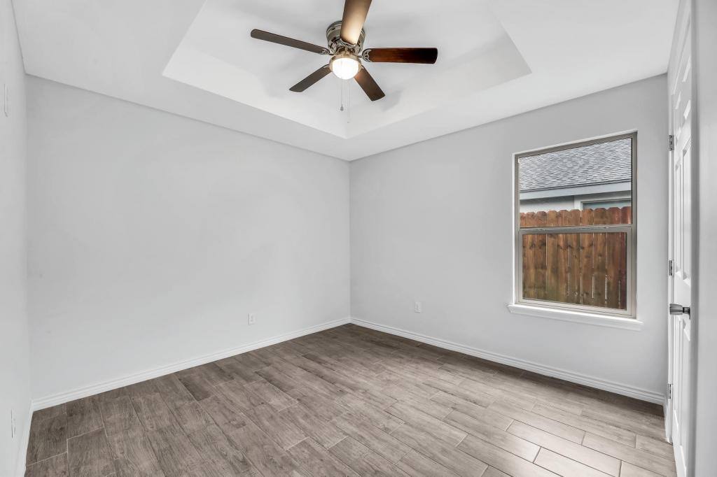 Apartment for rent at 1001 W Sunset Valley St, Mission, TX 78573