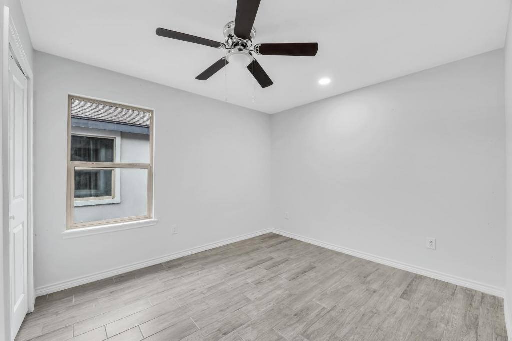 Apartment for rent at 1001 W Sunset Valley St, Mission, TX 78573